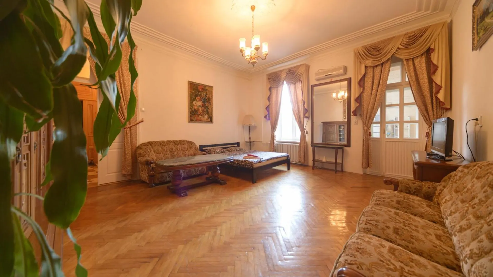 Apartment Near Arena City Kyiv