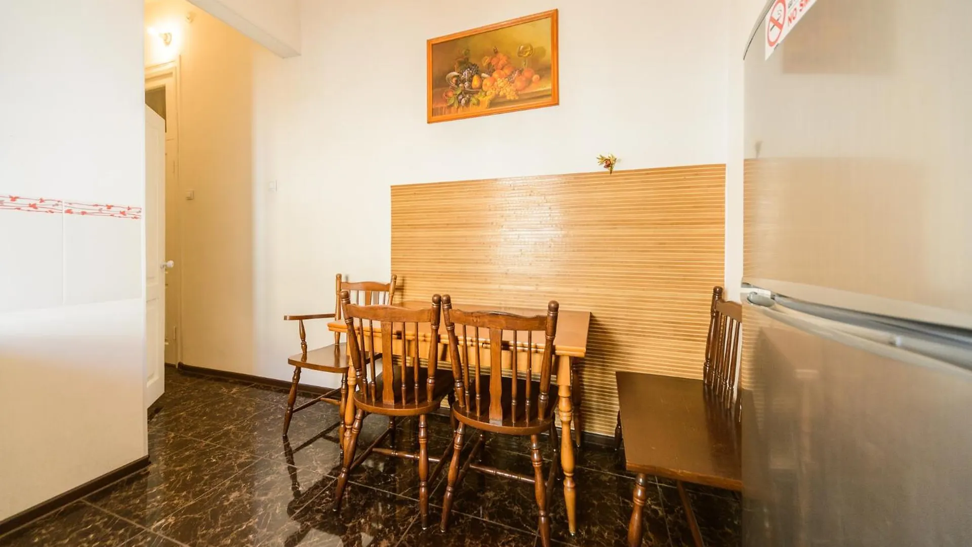 Apartment Near Arena City Kyiv